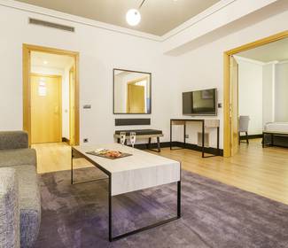 Camera suite (familiare) Hotel ILUNION Bilbao Camera suite (familiare) Hotel ILUNION Bilbao