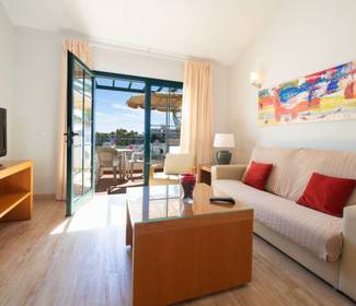 Appartamento con giardino con 1 camera da letto Hotel ILUNION Costa Sal Lanzarote Puerto del Carmen Appartamento con giardino con 1 camera da letto Hotel ILUNION Costa Sal Lanzarote Puerto del Carmen
