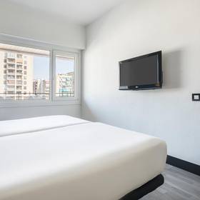 Camera superior premium ilunion romareda Hotel ILUNION Romareda Saragozza Camera superior premium ilunion romareda Hotel ILUNION Romareda Saragozza