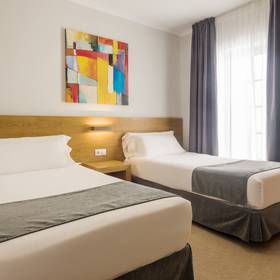 Camera Hotel ILUNION Costa Sal Lanzarote Puerto del Carmen