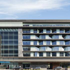 Facciata ilunion atrium Hotel ILUNION Atrium Madrid Facciata ilunion atrium Hotel ILUNION Atrium Madrid