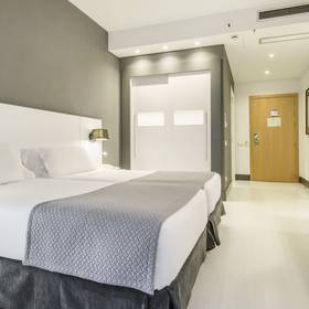 Camera Hotel ILUNION Bilbao Camera Hotel ILUNION Bilbao