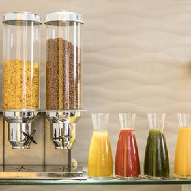 Colazione a buffet ilunion romareda hotel ilunion romareda saragozza Colazione a buffet ilunion romareda hotel ilunion romareda saragozza