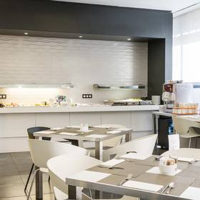Colazione a buffet ilunion romareda hotel ilunion romareda saragozza Colazione a buffet ilunion romareda hotel ilunion romareda saragozza