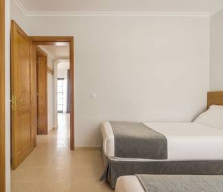 Bungalow 2 camere da letto Hotel ILUNION Costa Sal Lanzarote Puerto del Carmen Bungalow 2 camere da letto Hotel ILUNION Costa Sal Lanzarote Puerto del Carmen