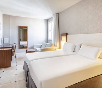 Camera doppia Hotel ILUNION Fuengirola Camera doppia Hotel ILUNION Fuengirola