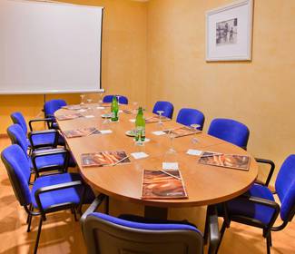 Sale riunioni Hotel ILUNION Les Corts – Spa Barcellona Sale riunioni Hotel ILUNION Les Corts – Spa Barcellona