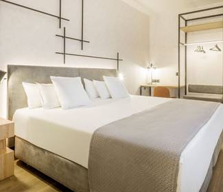Camera junior suite Hotel ILUNION San Mamés Bilbao Camera junior suite Hotel ILUNION San Mamés Bilbao