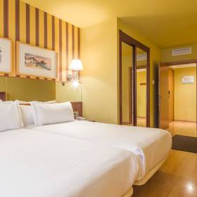 Camera Hotel ILUNION Les Corts – Spa Barcellona Camera Hotel ILUNION Les Corts – Spa Barcellona