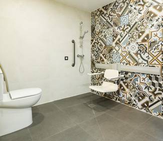Camera accessibile Hotel ILUNION Las Lomas Merida Camera accessibile Hotel ILUNION Las Lomas Merida