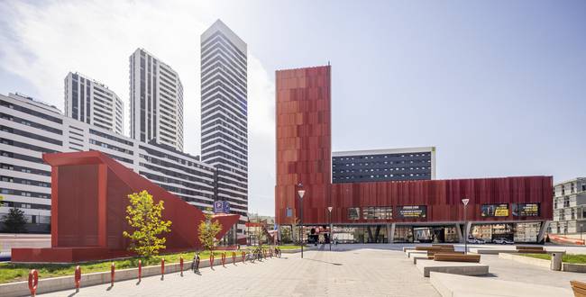 Facciata Hotel ILUNION San Mamés Bilbao Facciata Hotel ILUNION San Mamés Bilbao