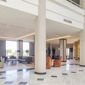 Aree comuni hotel ilunion alcora sevilla siviglia Aree comuni hotel ilunion alcora sevilla siviglia