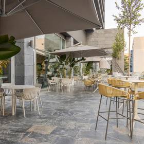 Terrazzo ilunion atrium Hotel ILUNION Atrium Madrid Terrazzo ilunion atrium Hotel ILUNION Atrium Madrid