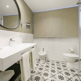 Bagno Hotel ILUNION Bilbao Bagno Hotel ILUNION Bilbao