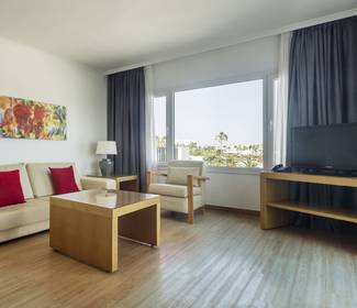 Bungalow 2 camere da letto Hotel ILUNION Costa Sal Lanzarote Puerto del Carmen Bungalow 2 camere da letto Hotel ILUNION Costa Sal Lanzarote Puerto del Carmen
