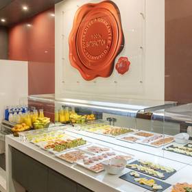 Colazione Hotel ILUNION Atrium Madrid Colazione Hotel ILUNION Atrium Madrid