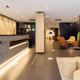 Ricezione Hotel ILUNION Almirante Barcellona Ricezione Hotel ILUNION Almirante Barcellona