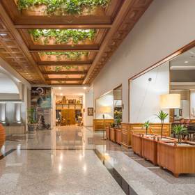 Atrio Hotel ILUNION Les Corts – Spa Barcellona Atrio Hotel ILUNION Les Corts – Spa Barcellona