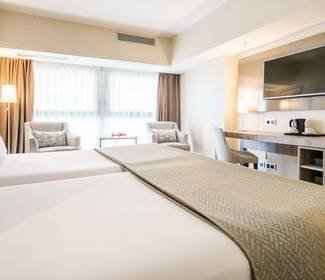 Camera singola corporate Hotel ILUNION Málaga Camera singola corporate Hotel ILUNION Málaga