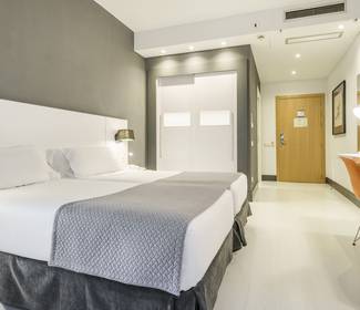 Camera accessibile Hotel ILUNION Bilbao Camera accessibile Hotel ILUNION Bilbao