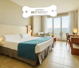 Camera con vista mare per animali domestici Hotel ILUNION Fuengirola Camera con vista mare per animali domestici Hotel ILUNION Fuengirola