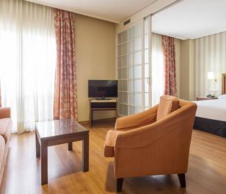 Junior suite Hotel ILUNION Alcora Sevilla Siviglia