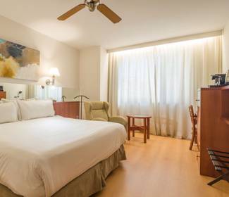 Camera executive Hotel ILUNION Les Corts – Spa Barcellona Camera executive Hotel ILUNION Les Corts – Spa Barcellona
