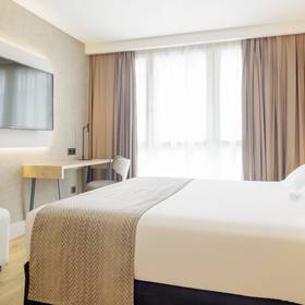 Camera Hotel ILUNION San Sebastián