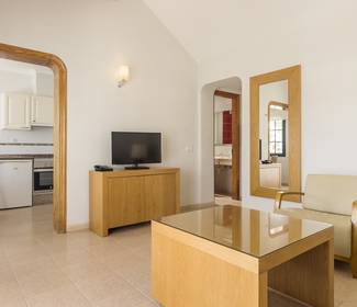 Bungalow 2 camere da letto Hotel ILUNION Costa Sal Lanzarote Puerto del Carmen Bungalow 2 camere da letto Hotel ILUNION Costa Sal Lanzarote Puerto del Carmen