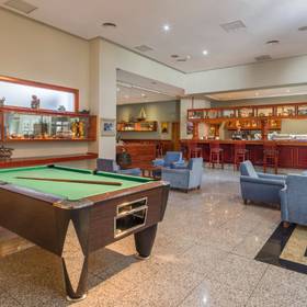 Bar Hotel ILUNION Les Corts – Spa Barcellona Bar Hotel ILUNION Les Corts – Spa Barcellona