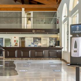 Ricezione aparthotel ilunion sancti petri cádiz Ricezione aparthotel ilunion sancti petri cádiz