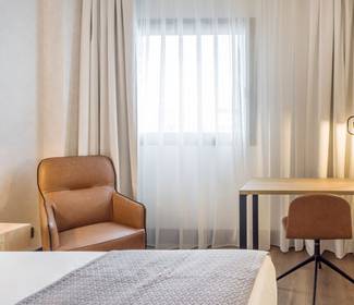 Camera doppia standard hotel ilunion san mamés bilbao Camera doppia standard hotel ilunion san mamés bilbao