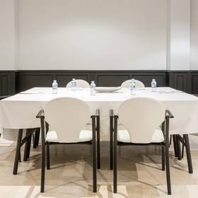 Hotel ILUNION Bel Art Barcellona Hotel ILUNION Bel Art Barcellona