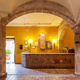 Reception ilunion mérida palace Hotel ILUNION Mérida Palace Merida Reception ilunion mérida palace Hotel ILUNION Mérida Palace Merida