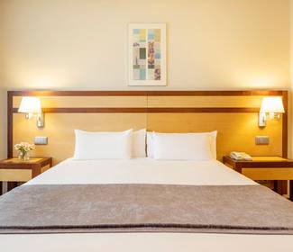 Cuscini à la carte Hotel ILUNION Pío XII Madrid Cuscini à la carte Hotel ILUNION Pío XII Madrid