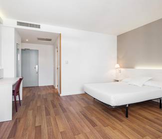 Camera superior Hotel ILUNION Valencia 3 Camera superior Hotel ILUNION Valencia 3