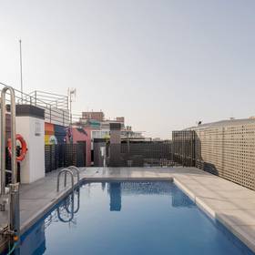 Piscina Hotel ILUNION Auditori Barcellona Piscina Hotel ILUNION Auditori Barcellona