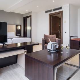 Junior suite Hotel ILUNION Almirante Barcellona