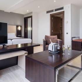 Junior suite Hotel ILUNION Almirante Barcellona Junior suite Hotel ILUNION Almirante Barcellona