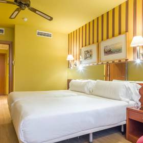 Camera Hotel ILUNION Les Corts – Spa Barcellona Camera Hotel ILUNION Les Corts – Spa Barcellona