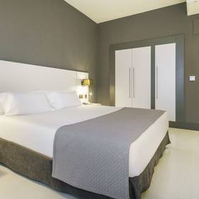 Camera Hotel ILUNION Bilbao Camera Hotel ILUNION Bilbao