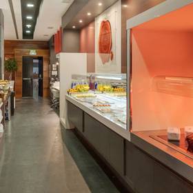Colazione Hotel ILUNION Atrium Madrid Colazione Hotel ILUNION Atrium Madrid