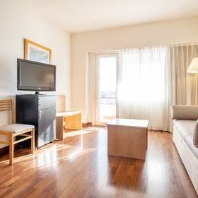 Camera superior Hotel ILUNION Romareda Saragozza Camera superior Hotel ILUNION Romareda Saragozza