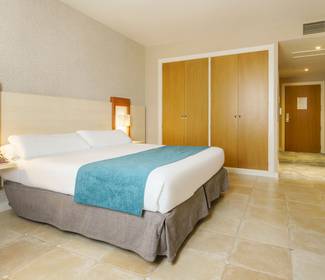 Camera accessibile Hotel ILUNION Fuengirola Camera accessibile Hotel ILUNION Fuengirola