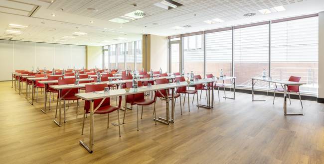 Sala riunioni Hotel ILUNION Barcelona Barcellona Sala riunioni Hotel ILUNION Barcelona Barcellona
