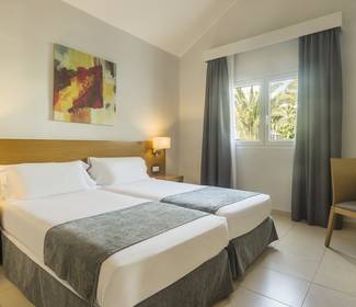 Appartamento con giardino con 1 camera da letto Hotel ILUNION Costa Sal Lanzarote Puerto del Carmen Appartamento con giardino con 1 camera da letto Hotel ILUNION Costa Sal Lanzarote Puerto del Carmen