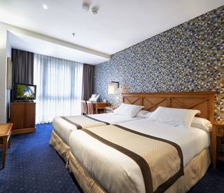 Camera doppia standard con terrazza Hotel ILUNION San Sebastián Camera doppia standard con terrazza Hotel ILUNION San Sebastián