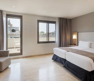 Doppia superior con terrazza Hotel ILUNION Almirante Barcellona Doppia superior con terrazza Hotel ILUNION Almirante Barcellona