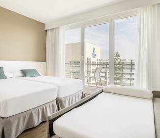 Camera doppia con i bambini Hotel ILUNION Islantilla Huelva