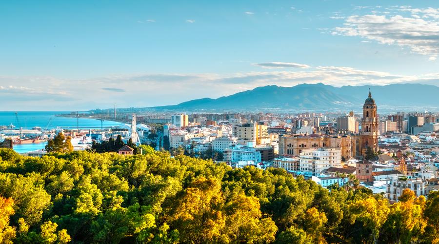Scopri Malaga questo agosto: spiagge, cultura e il comfort degli hotel ILUNION ILUNION Hotels Scopri Malaga questo agosto: spiagge, cultura e il comfort degli hotel ILUNION ILUNION Hotels